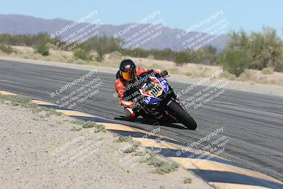 media/Oct-05-2025-CVMA (Sun) [[beeef4f201]]/Race 3-Amateur Supersport Middleweight/